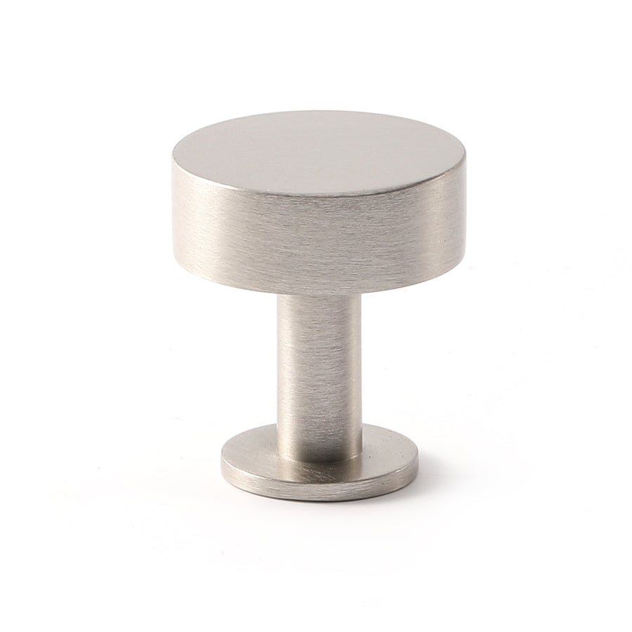 Oscar Smooth Brass Cabinetry Knob - Little Swagger